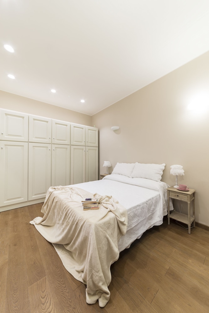 Superior Apartment, 2 Bedrooms photo 2