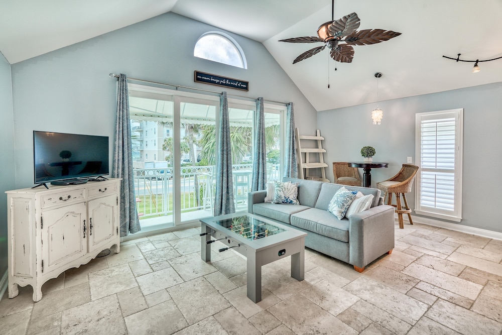 Condo, 1 Bedroom