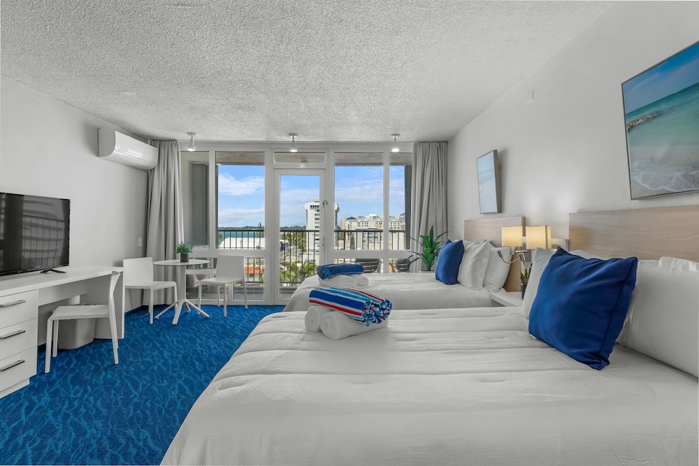 Exclusive Studio, Partial Ocean View