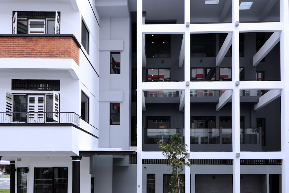 Premier Deluxe Double With Balcony