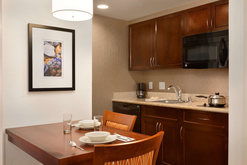Studio, 1 King Bed, Accessible, Bathtub (Mobility & Hearing) - Photo 2