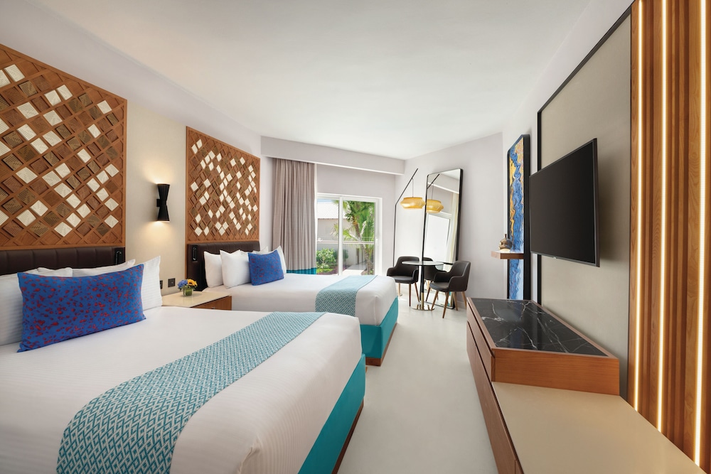 Enclave Ocean View Queen