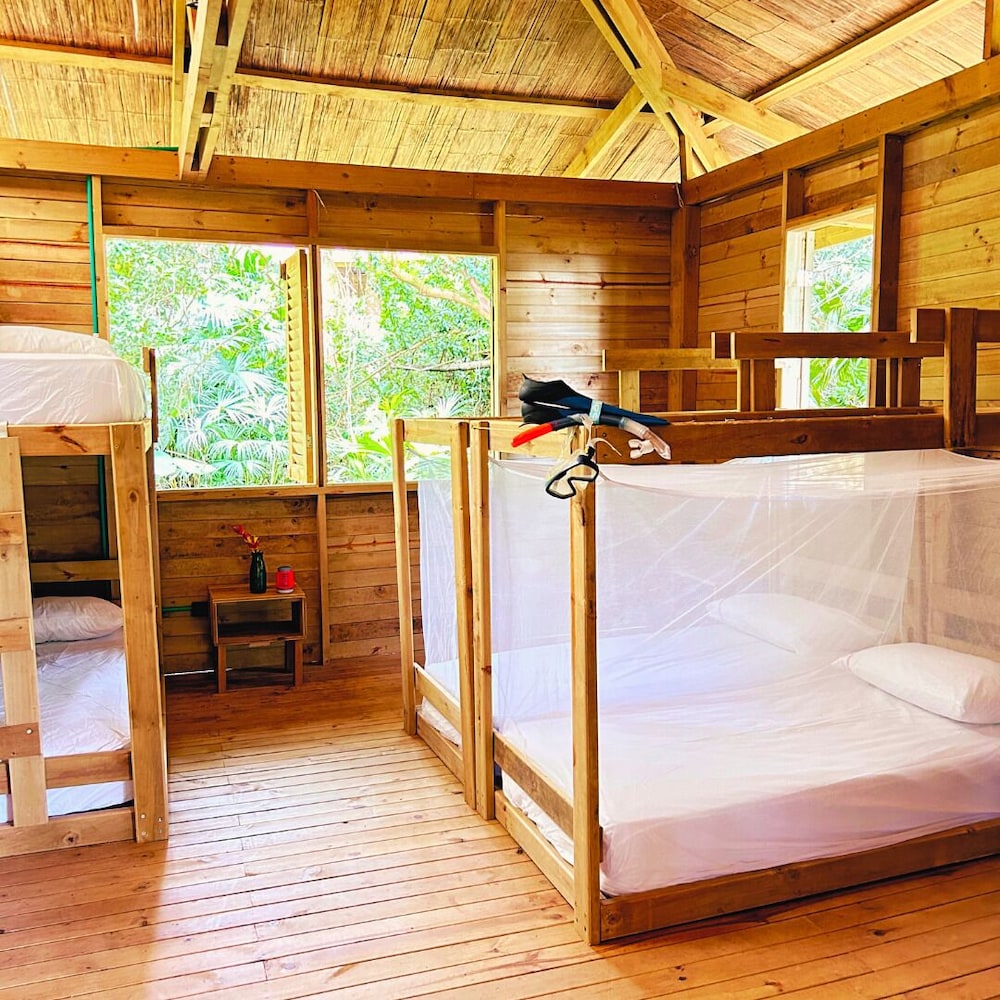 Comfort Quadruple Room, Mountain View photo 1