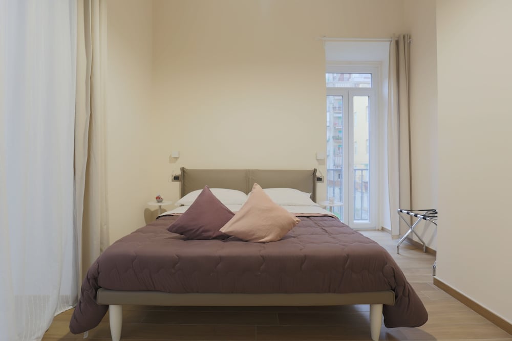 Family Suite, Non Smoking, Garden View (Mini)