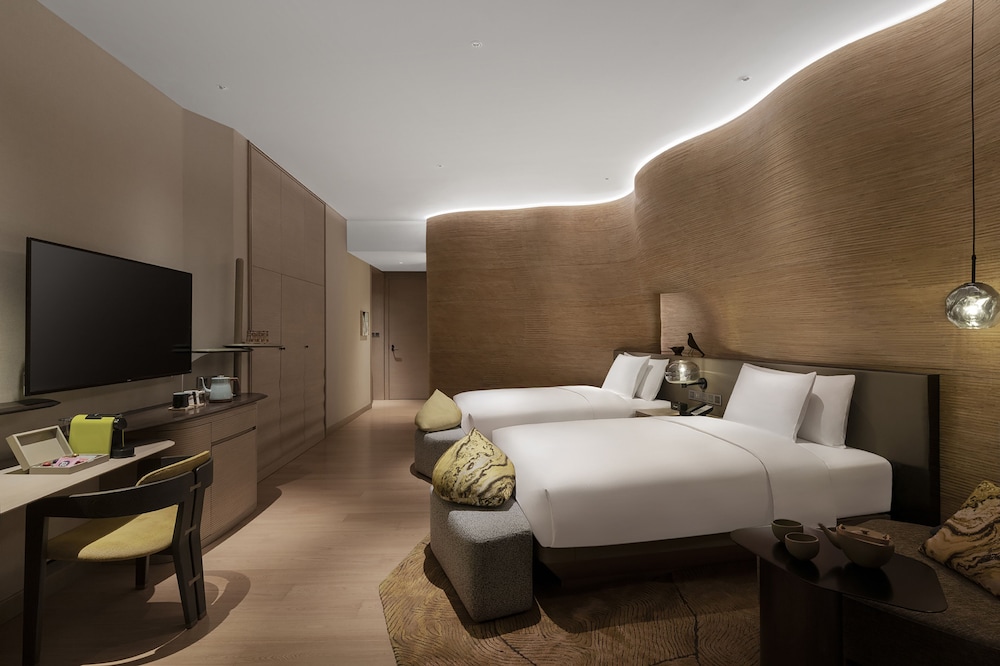Standard Room, 2 Twin Beds, Mountain View
