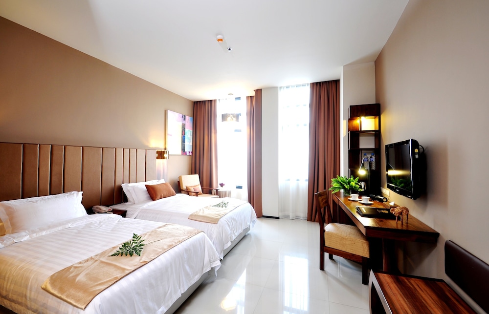Superior Double or Twin Room photo 2