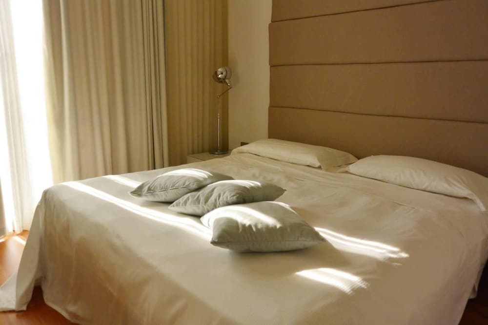 Junior Suite - Photo 8