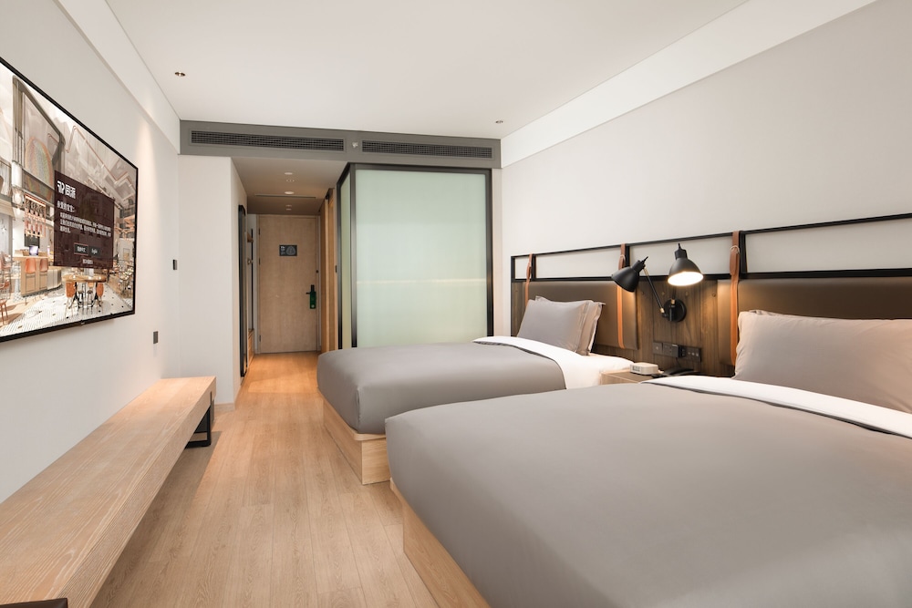 Business Twin Room