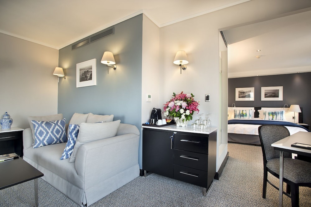 Suite - Photo 6