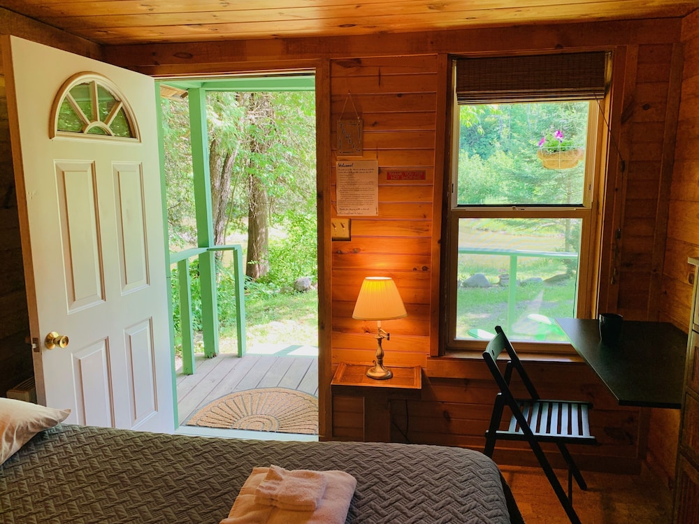 Cabin (BOARSB)