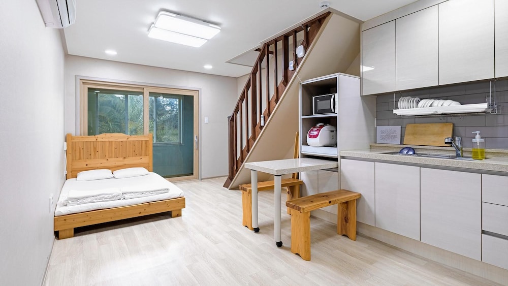 Basic Room, 1 Bedroom (Star small room) - Photo 1