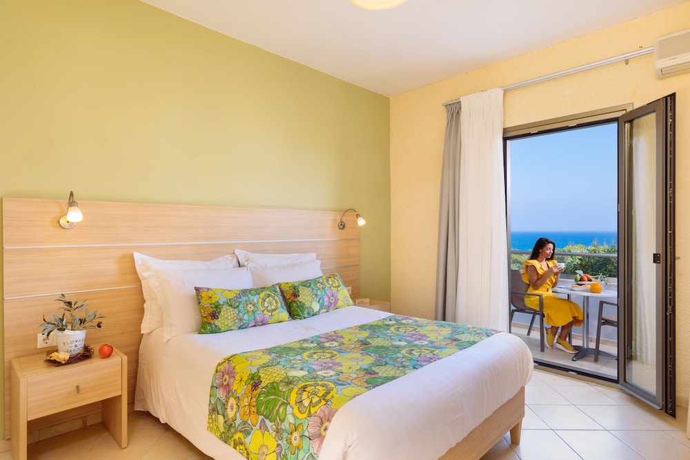 Superior Double or Twin Room photo 1