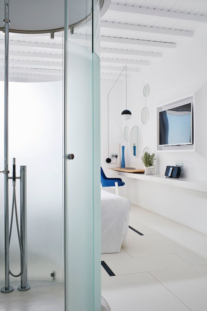 Room, Sea View (True Blue) - Photo 6