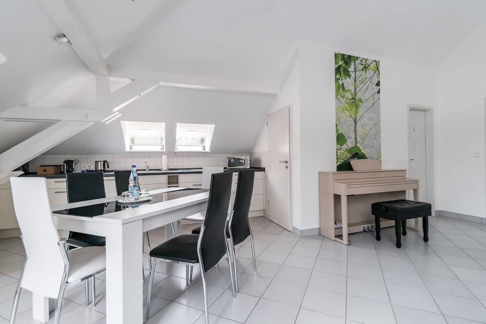 Waldpark Suite photo 3