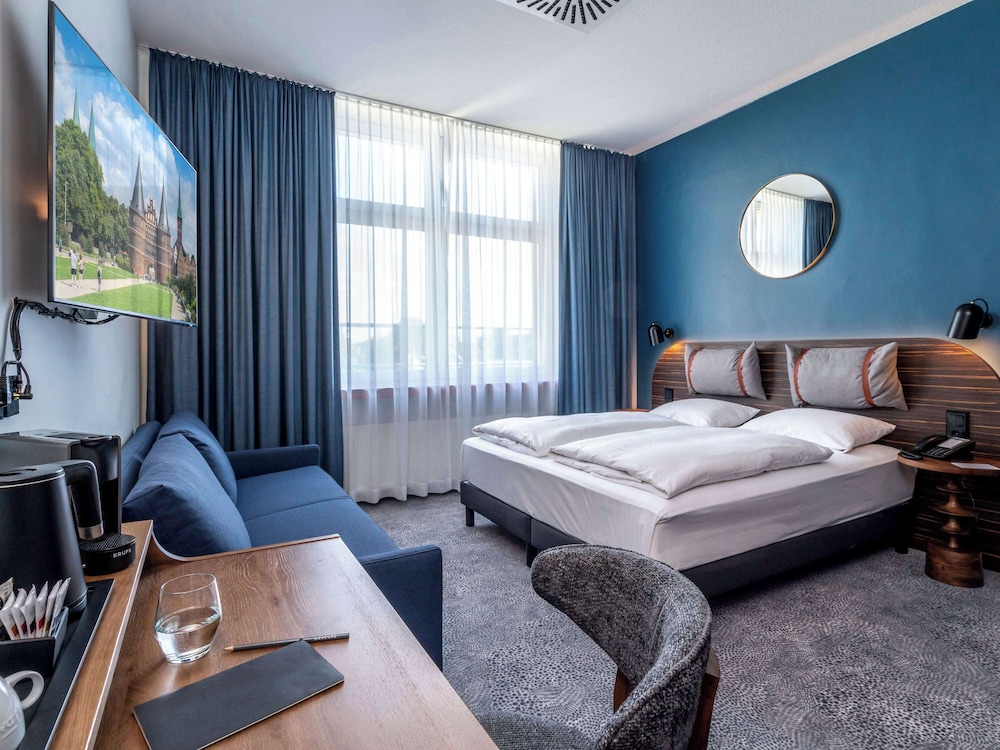 Superior Room, 1 Double Bed with Sofa bed - Photo 3