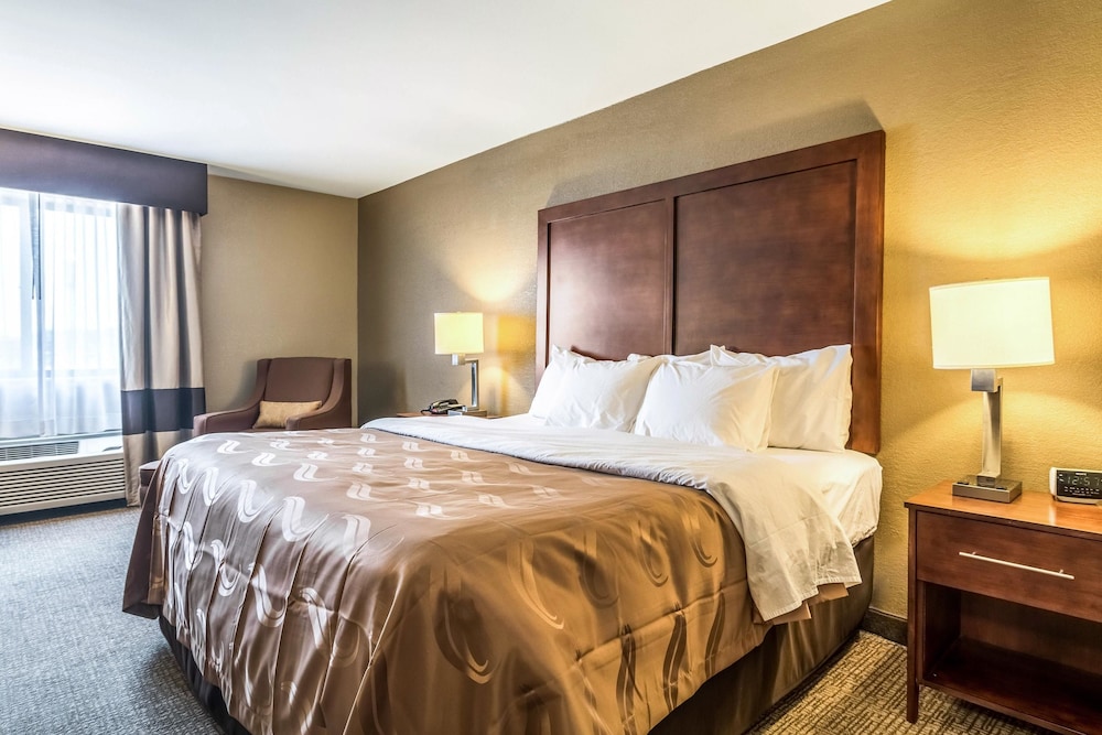 Suite, Multiple Beds, Non Smoking photo 1