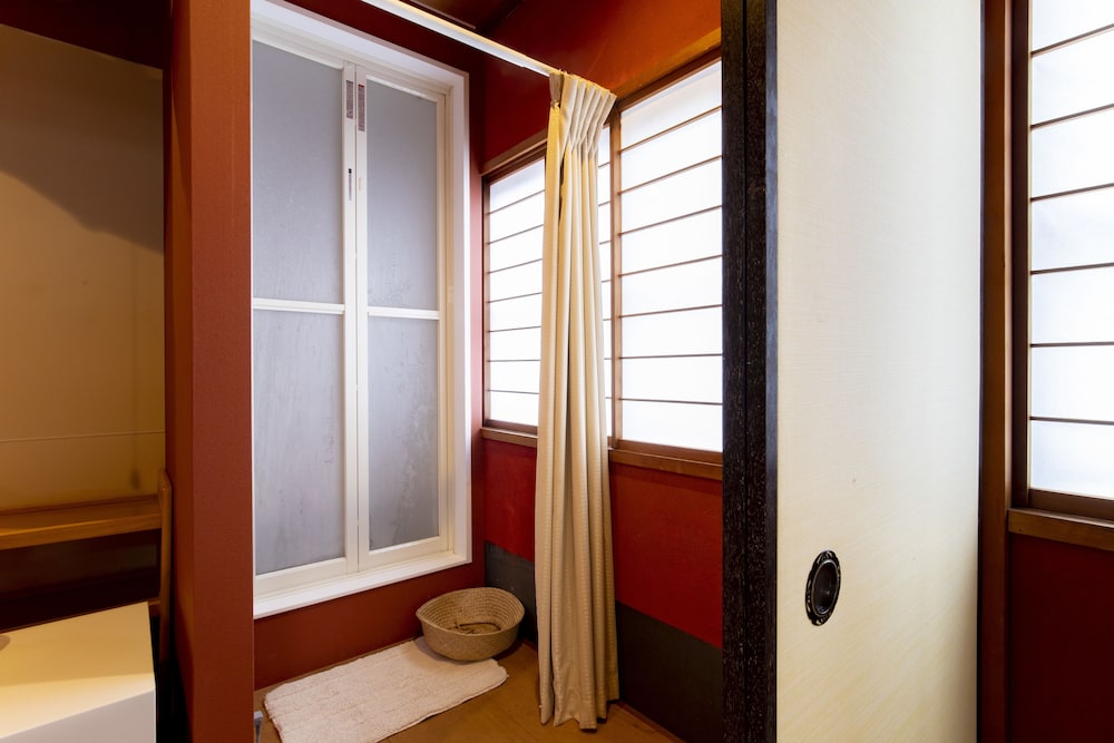 Japanese Style Room 2F for 4 People, Private Bathroom photo 3