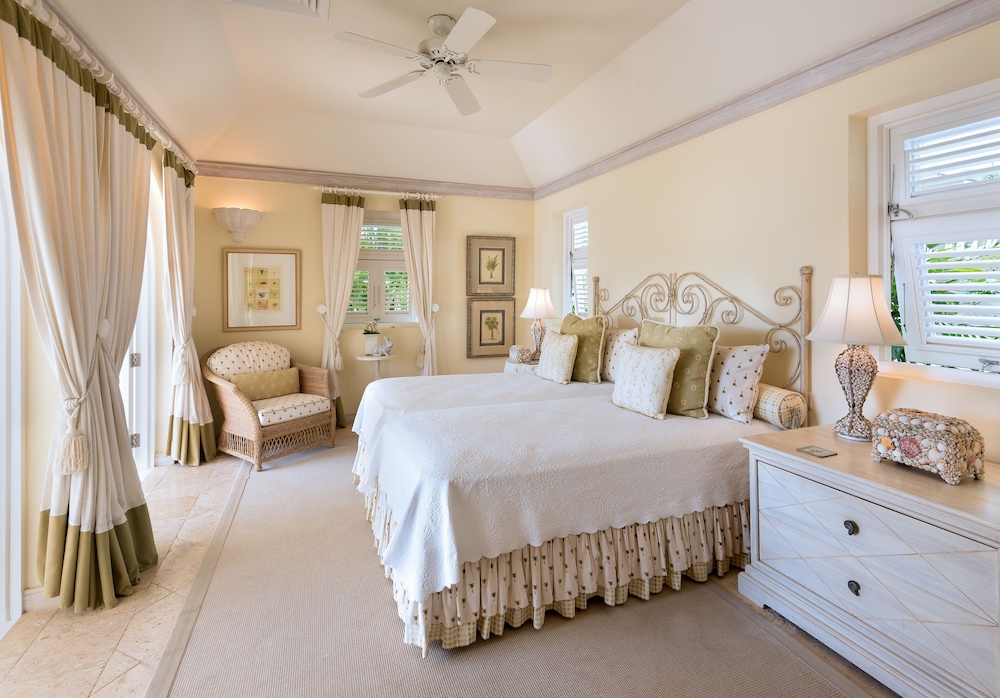 Luxury Villa, 5 Bedrooms, Private Pool, Garden View photo 1