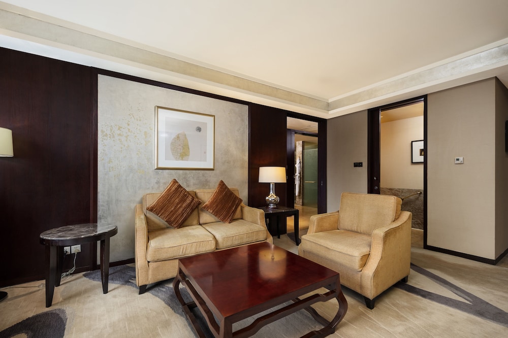 Signature Suite, 1 Double Bed photo 3