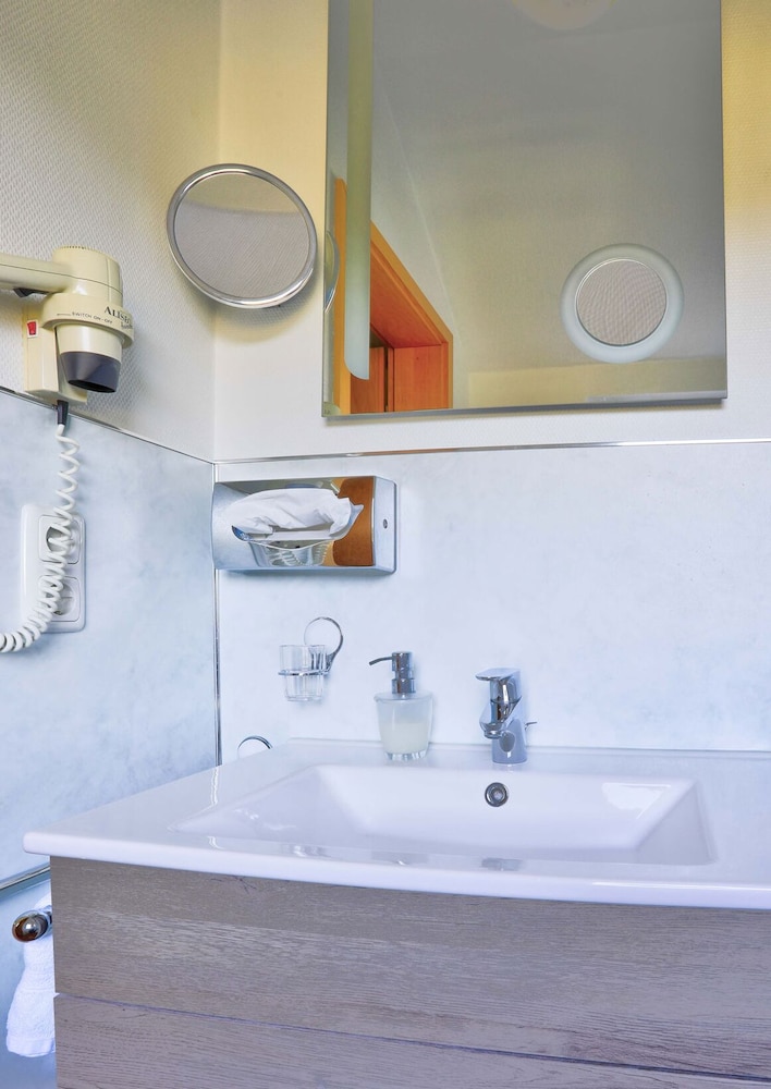 Standard Single Room photo 2
