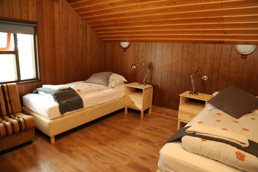 Triple Room, 3 Twin Beds, Non Smoking photo 2