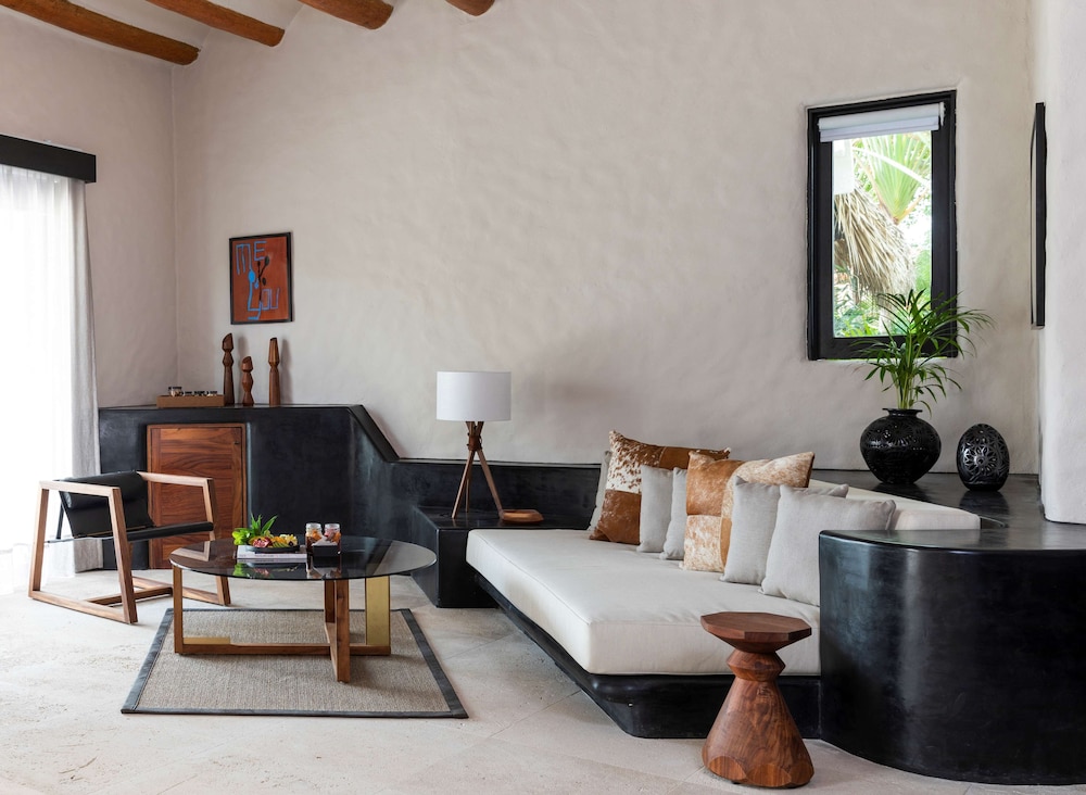 Suite, Lagoon View (Plunge Pool) - Photo 4