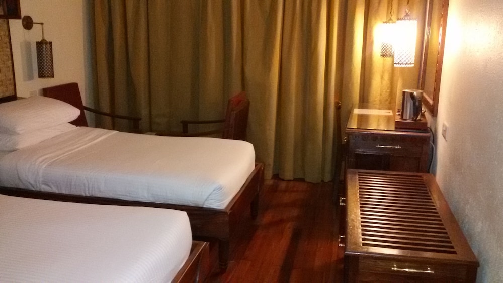 Deluxe Twin Room, 2 Twin Beds photo 2