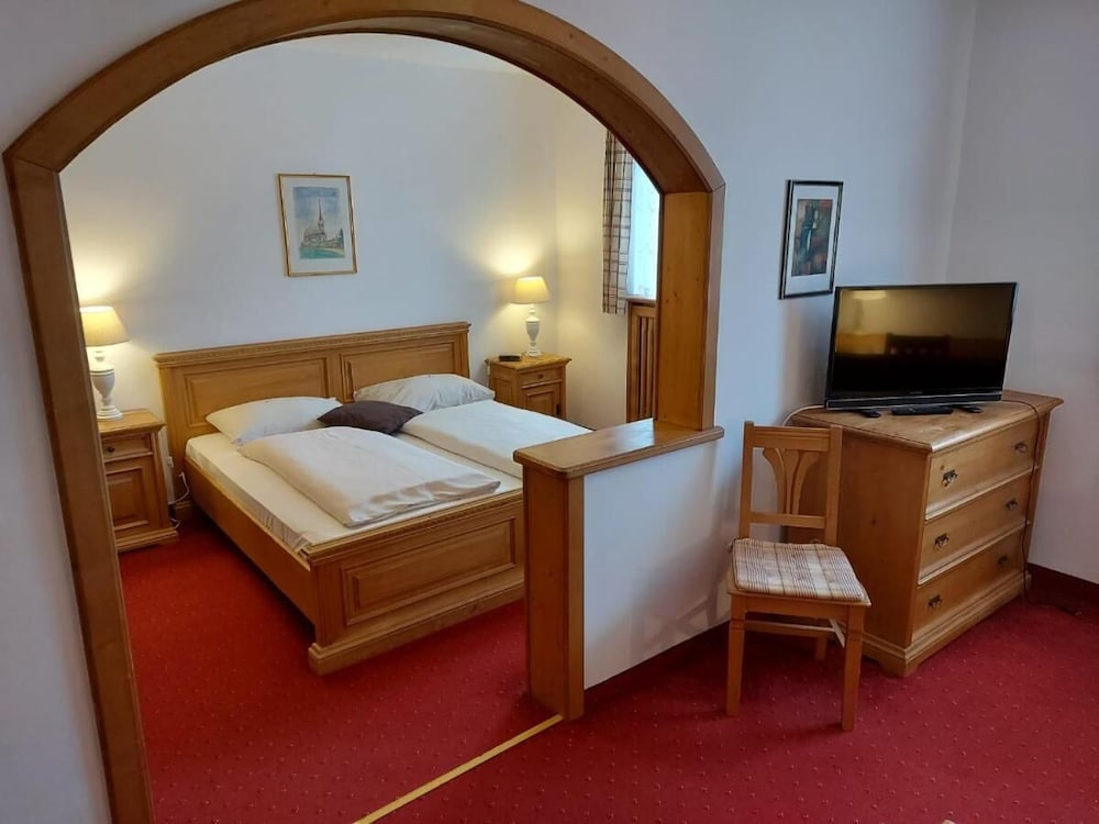 Comfort Quadruple Room, Mountain View photo 1