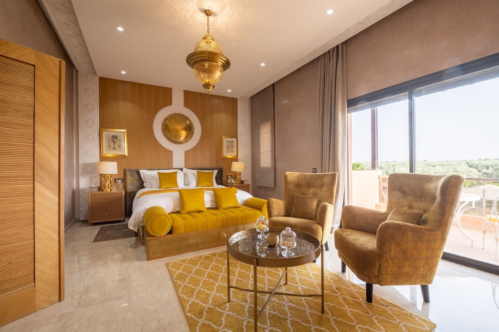 Royal Suite, Ensuite, Pool View (Chambre Royale)