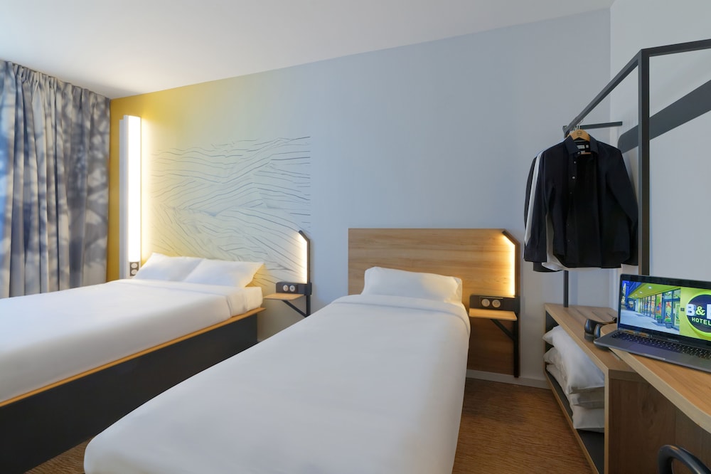 Triple Room, Non Smoking - Photo 9