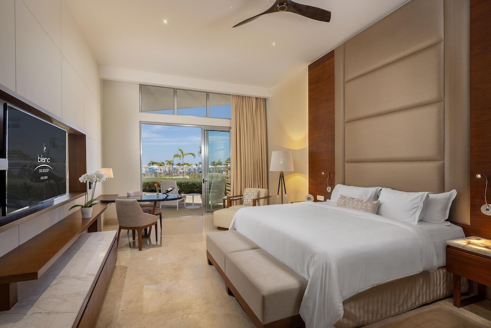 Royale Honeymoon Ocean View - Book 4 nights, Get 2 Free nights at Punta Cana