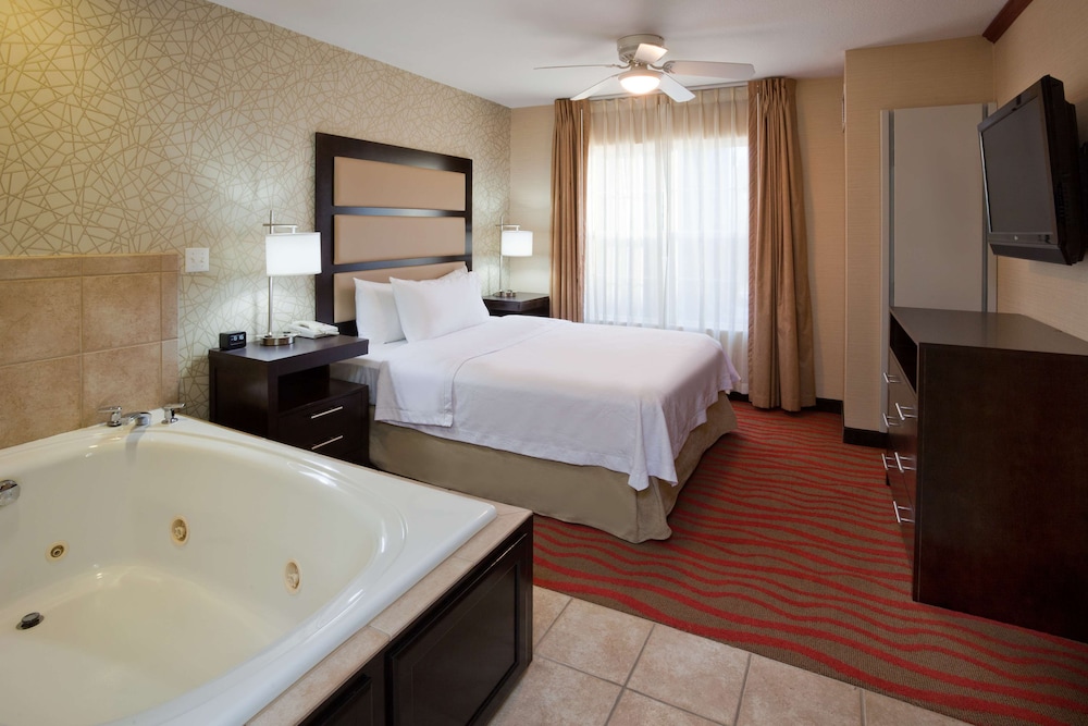 Suite, Accessible, Non Smoking photo 2