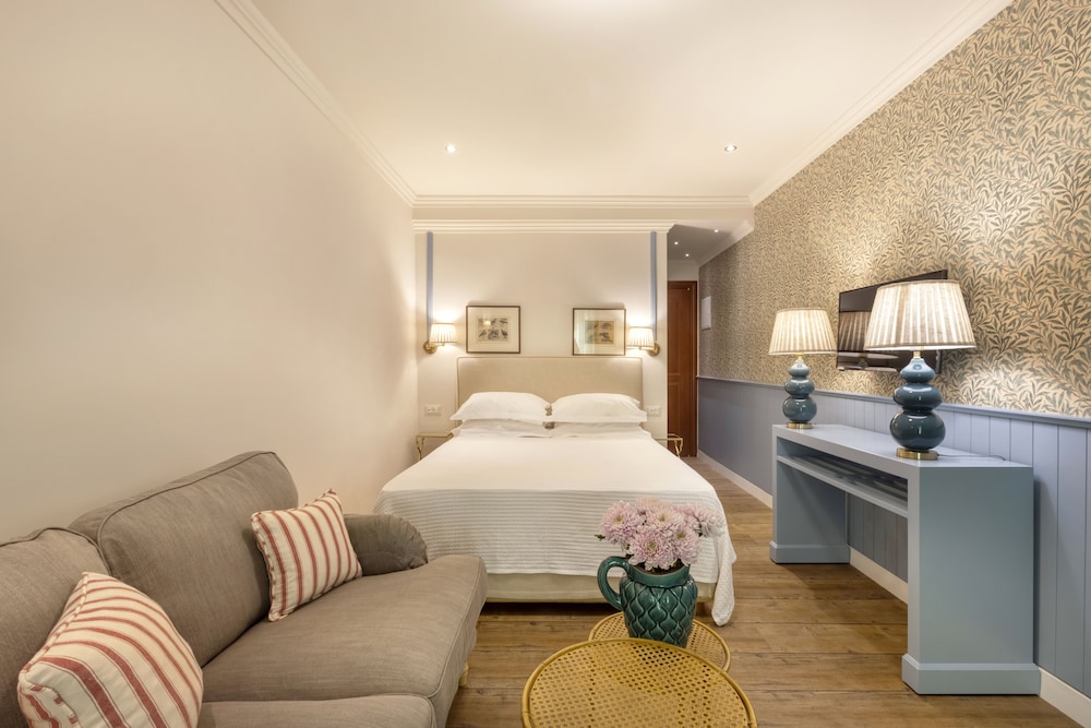 Standard Room - Photo 13