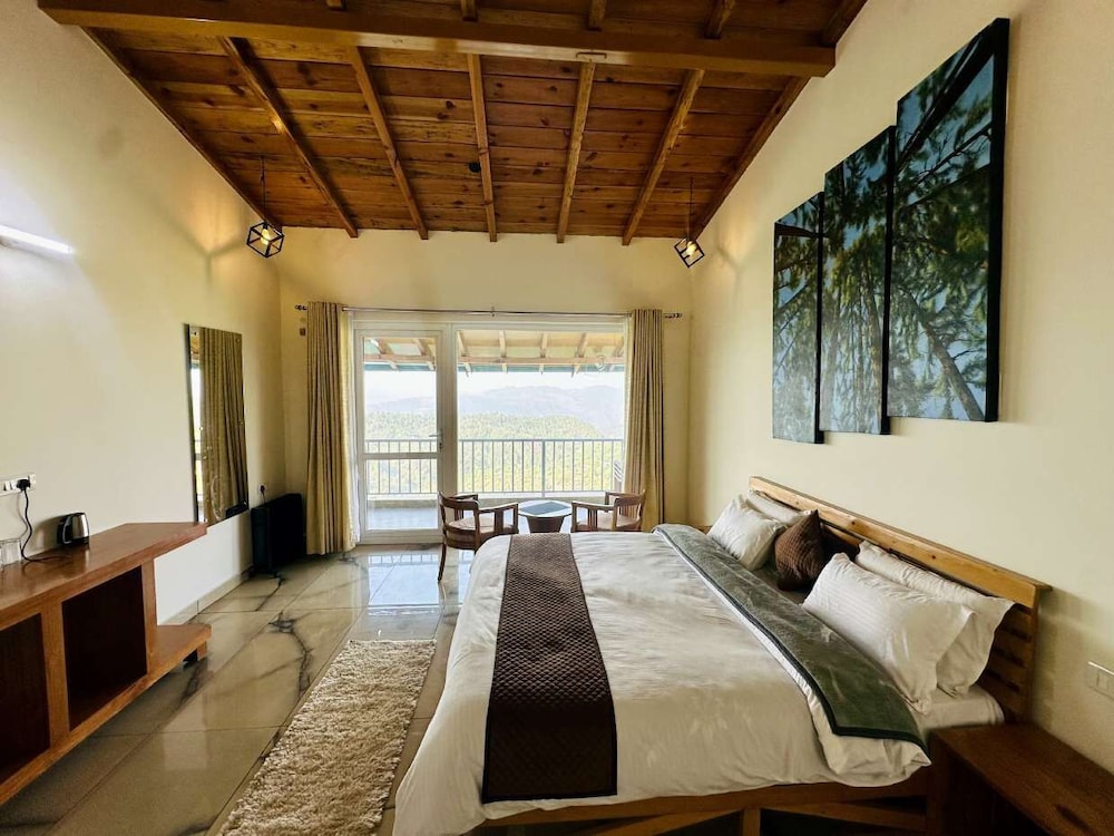 Double Himalayan View Room with Balcony photo 2
