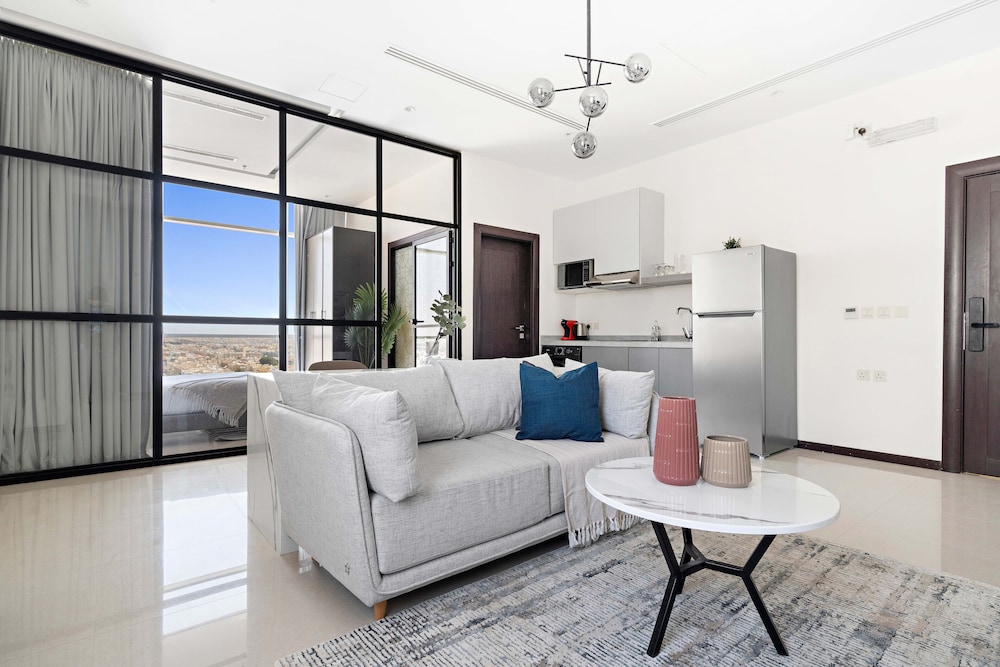 Deluxe Apartment