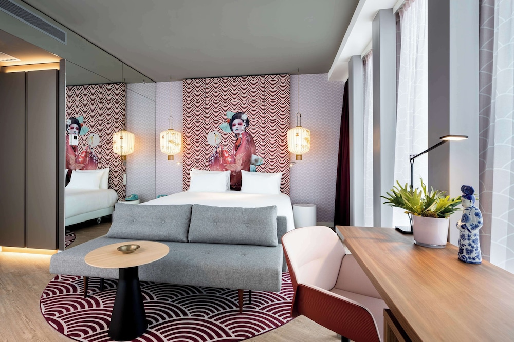 Single Room (nhow Mood ) photo 3