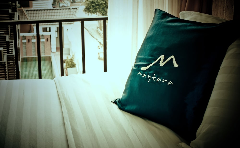 Deluxe Room, Balcony photo 2