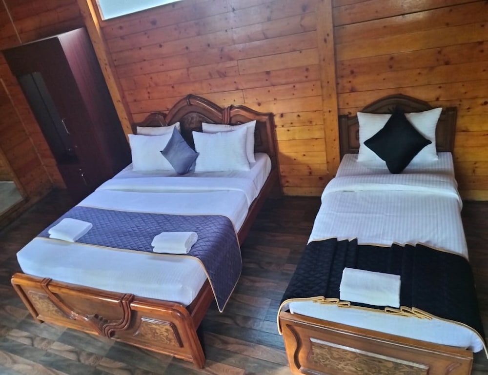 Family Room - Photo 1