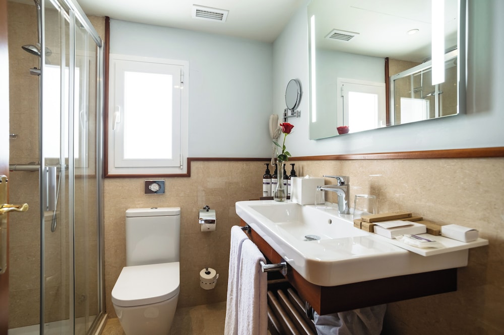 Junior Suite, Hot Tub, Sea View (Terrace, Preferred Club) - Photo 9