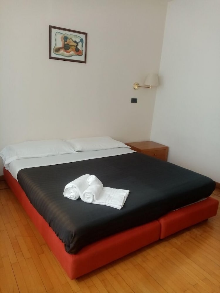 Economy Double or Twin Room