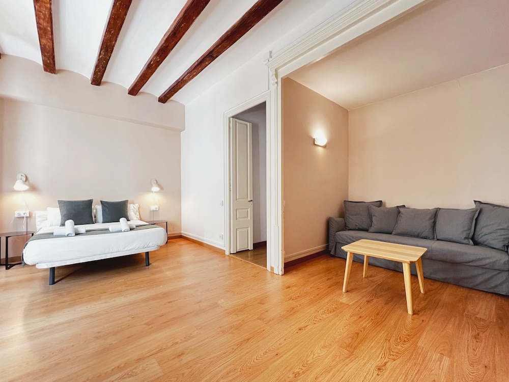 Apartment (4 Bedrooms) photo 3