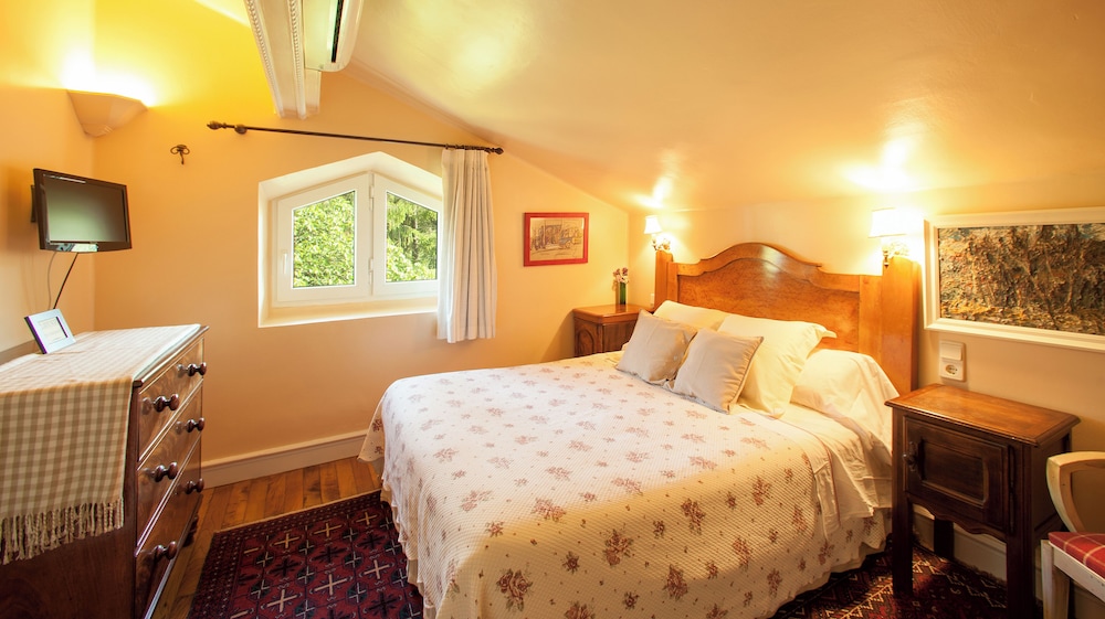 Economy Double Room photo 3