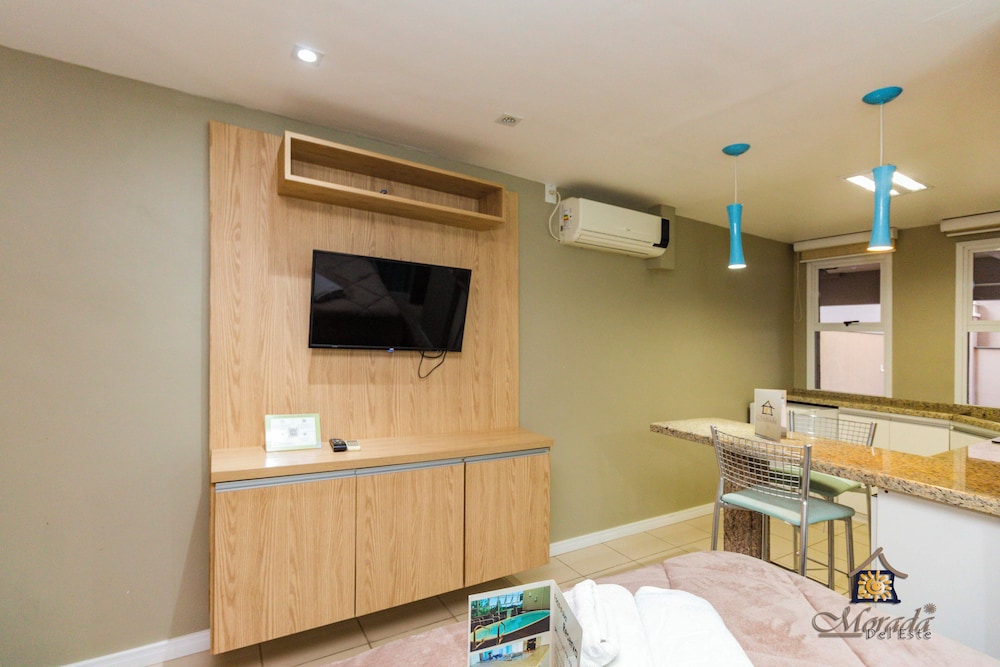 Luxury Room - Photo 7