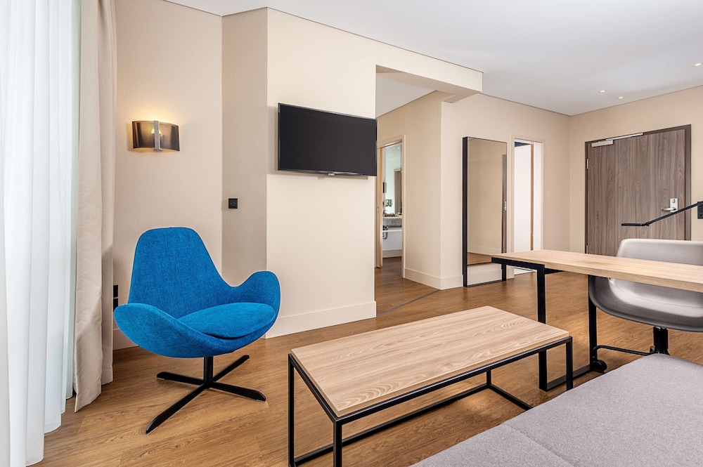 Junior Suite (Extra Bed 3 adults)