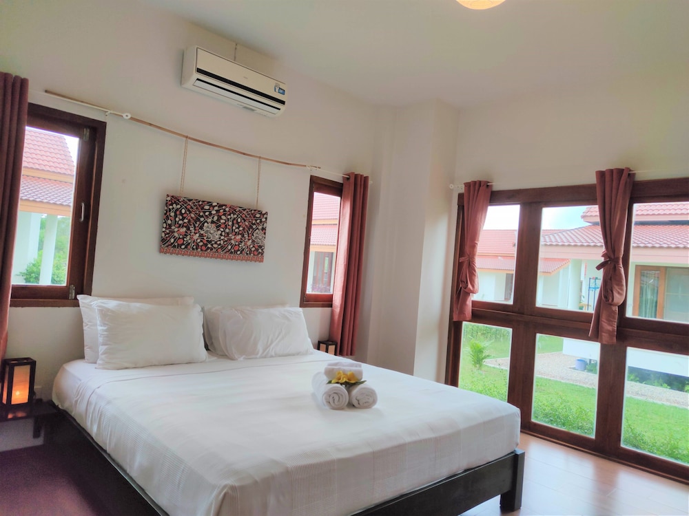 Villa, 2 Bedrooms, Smoking, Park View photo 2