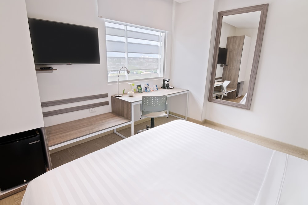 Standard Room photo 2