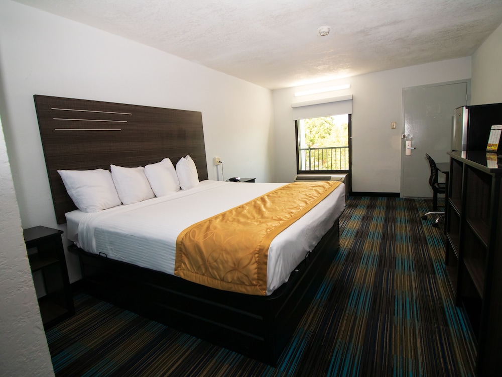 Extended Stay King photo 2
