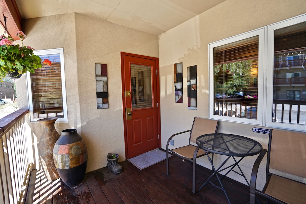 Premium Room, Multiple Beds, Mountain View, Mountainside photo 3
