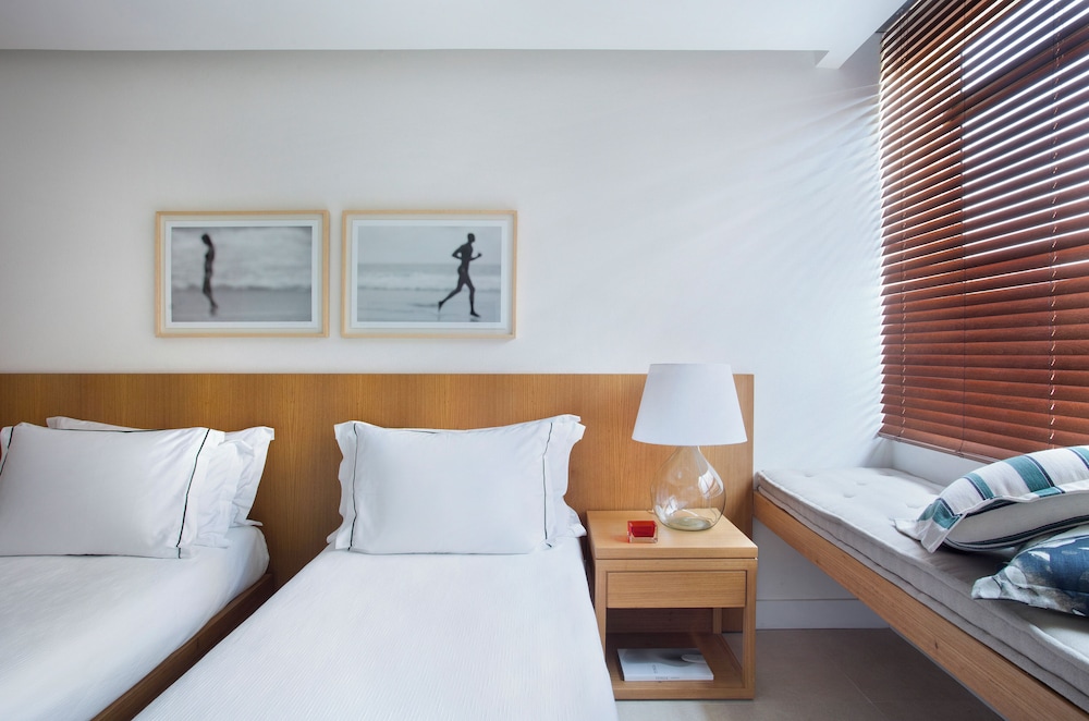Deluxe Twin Room, 2 Twin Beds, Partial Ocean View - Photo 4
