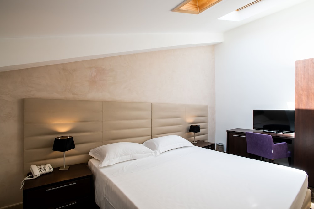 Classic Room - Photo 4